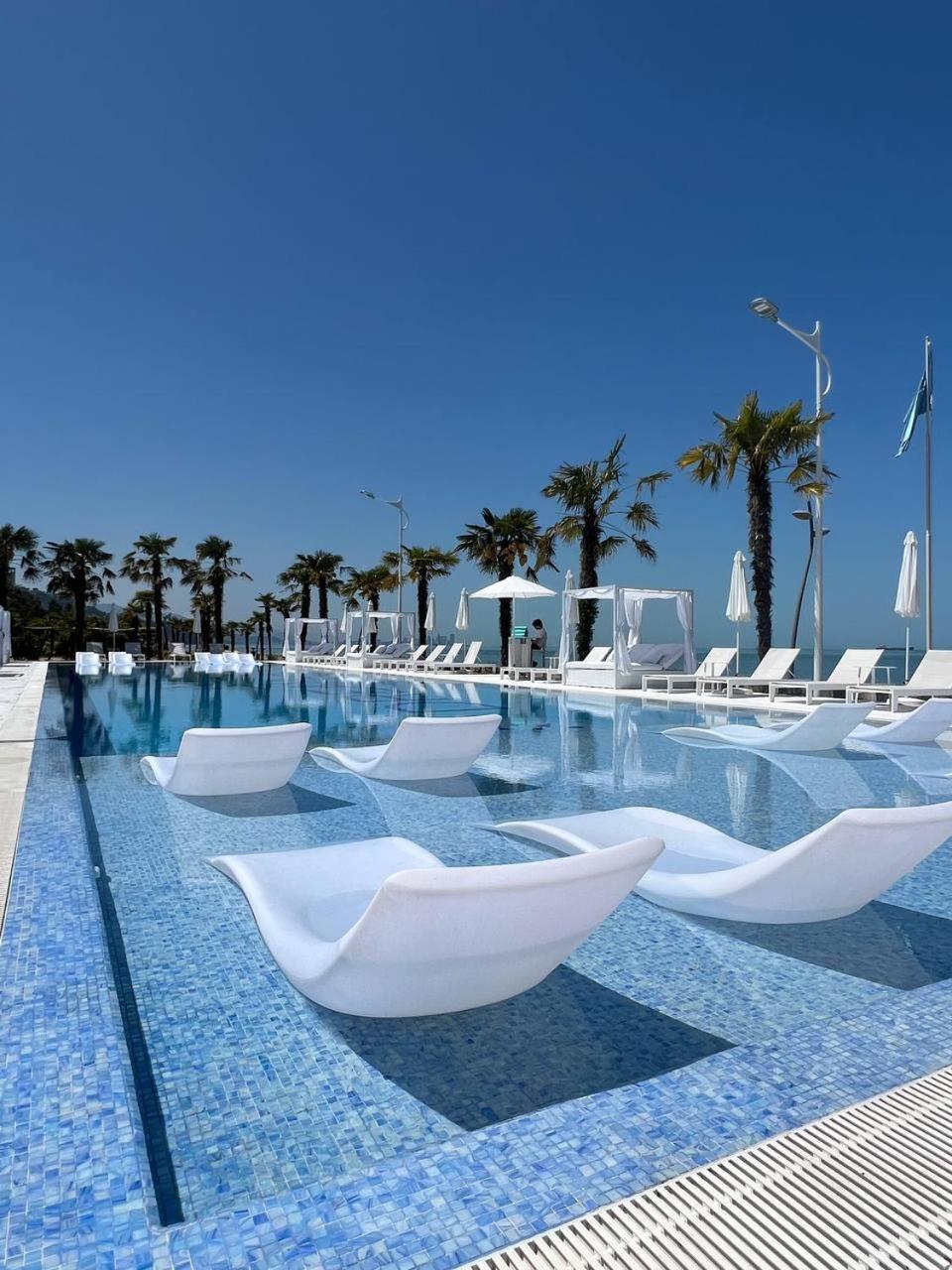 Luxury Oasis Apartment Chakvi Esterno foto