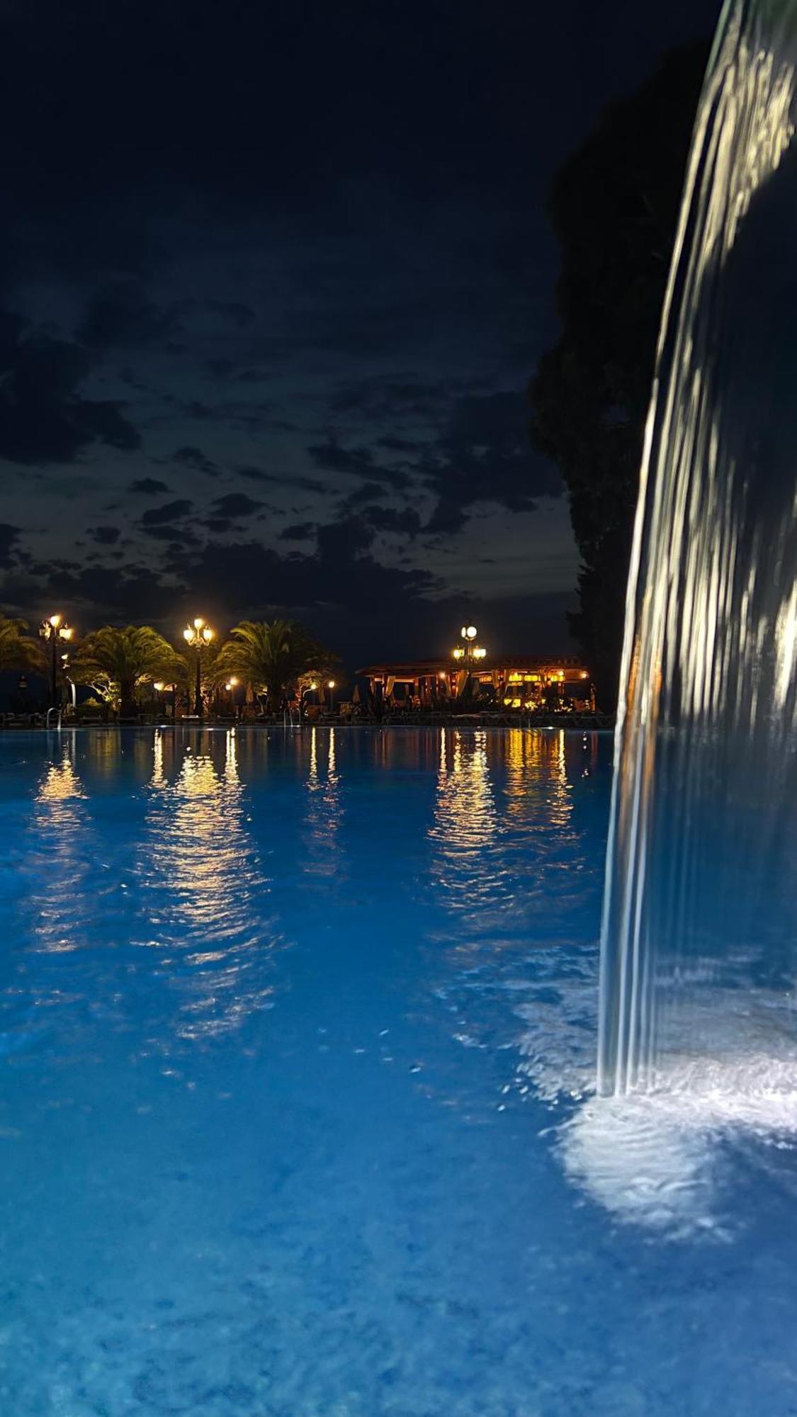 Luxury Oasis Apartment Chakvi Esterno foto