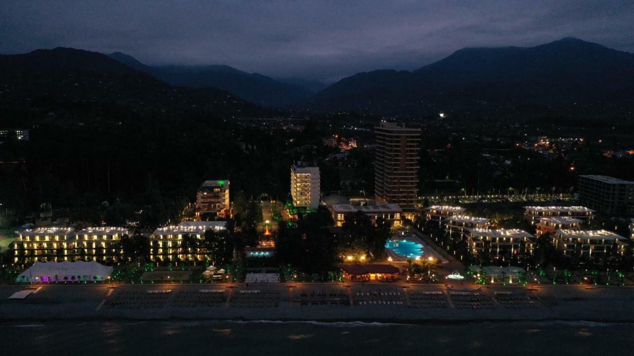 Luxury Oasis Apartment Chakvi Esterno foto