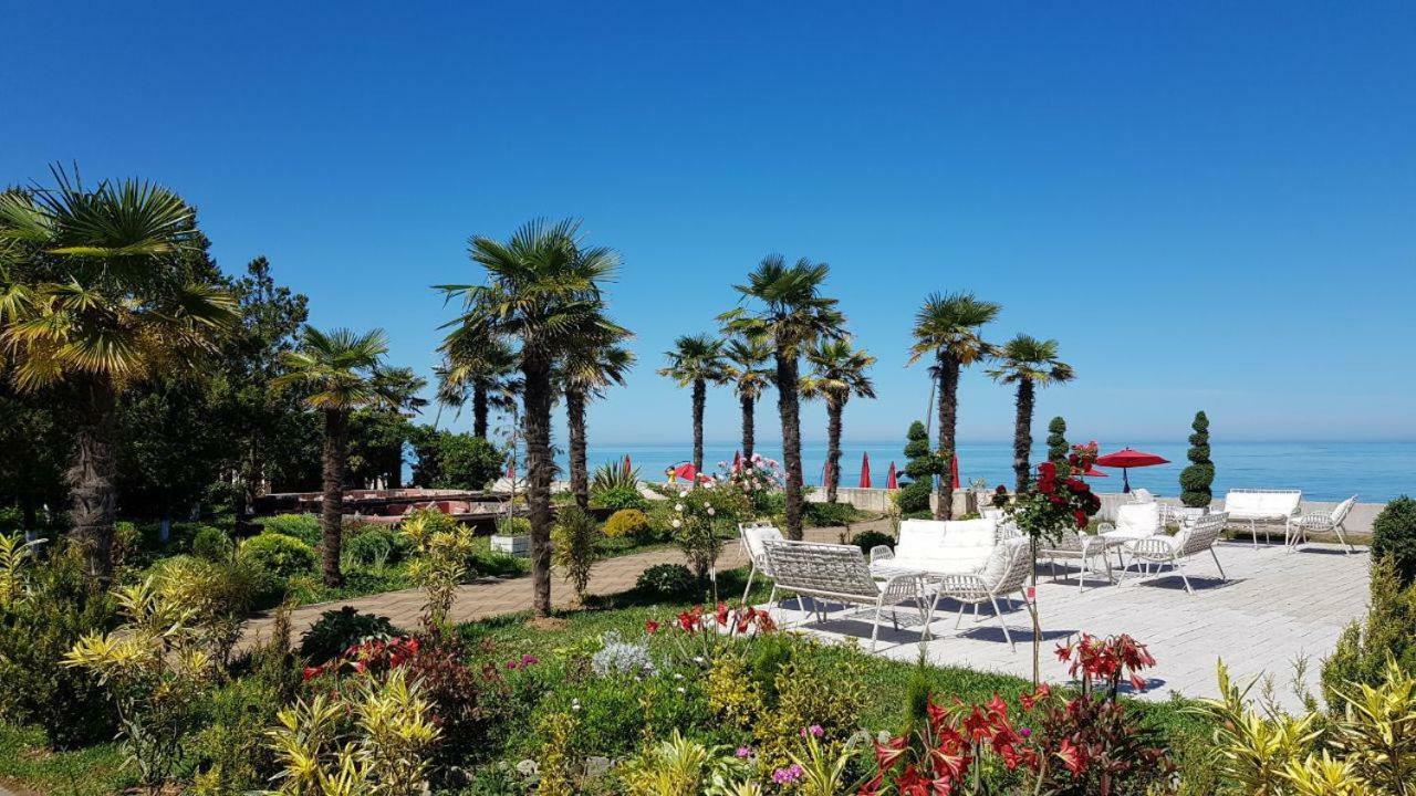 Luxury Oasis Apartment Chakvi Esterno foto